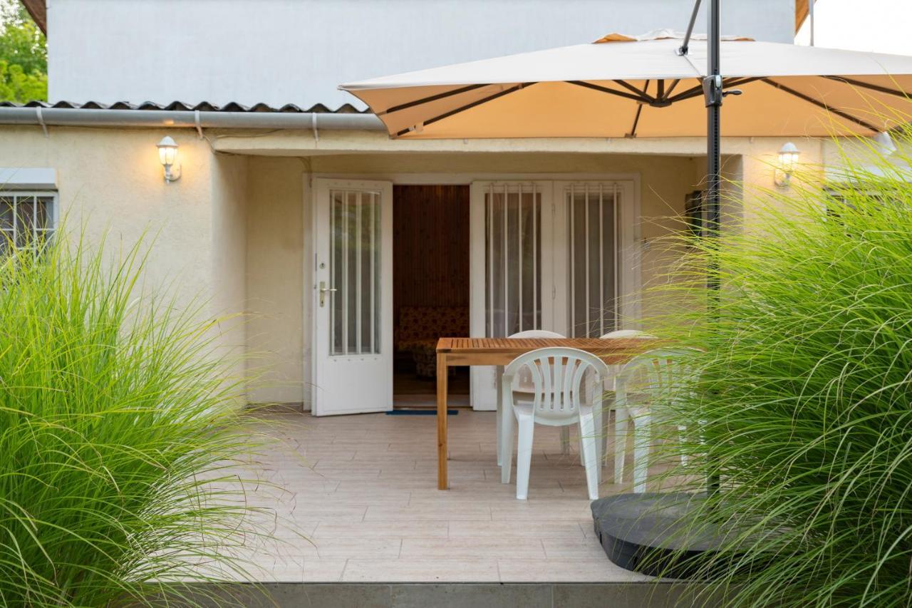Holiday home Sunny Clara Oenallo Nyaralo Siofok